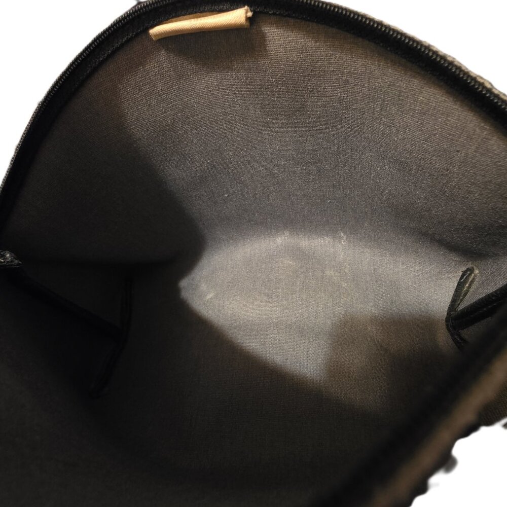 Pre-owned Fendi Penguin Cosmetic Case @ EVC - Picture 10 of 12